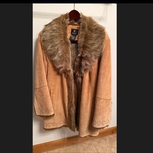 DB Studio Vintage Y2K Suede Faux Fur Jacket